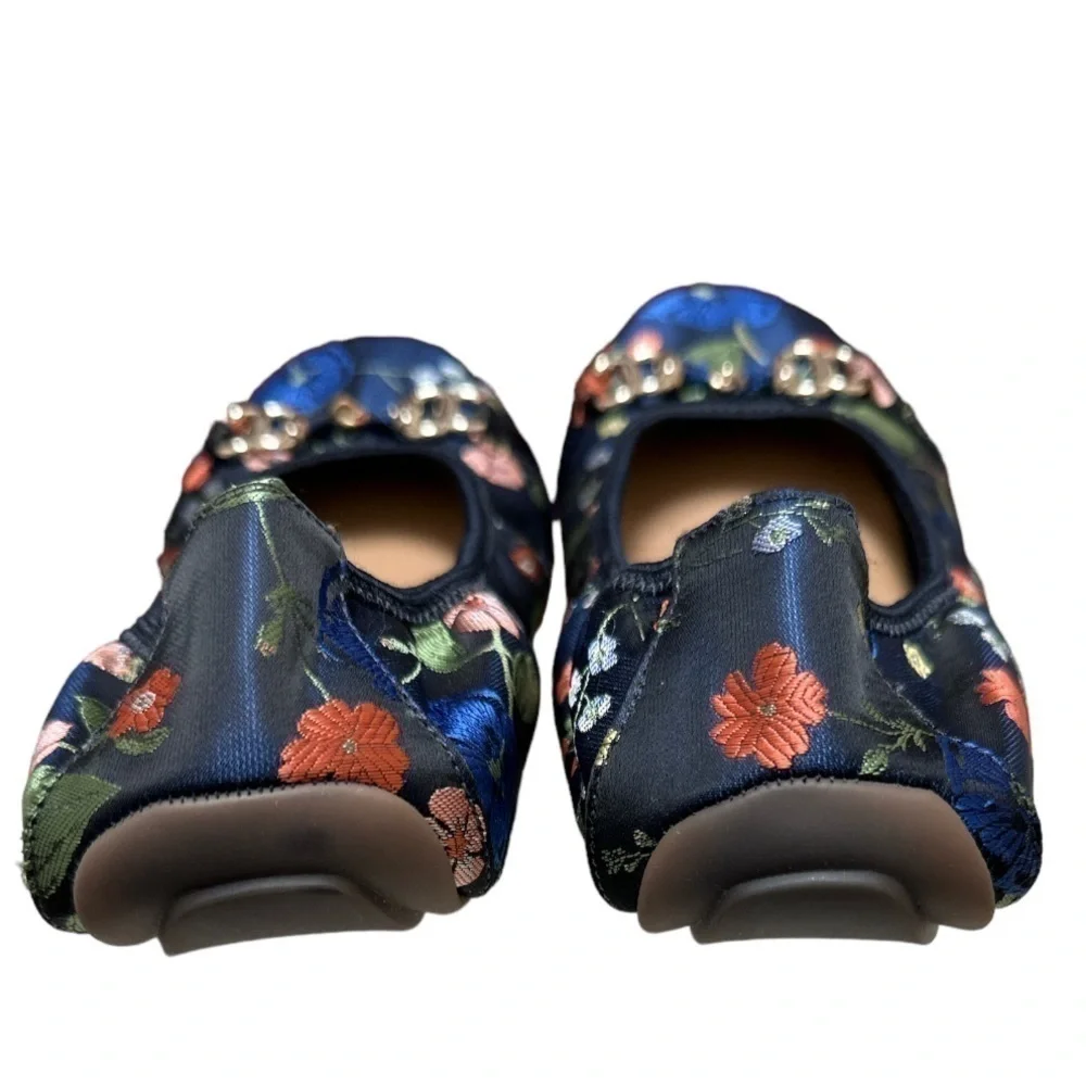 Me Too Olympia Ballet Flat Satin Floral w/ Metal Bit Trim Cushioned Driving Sole